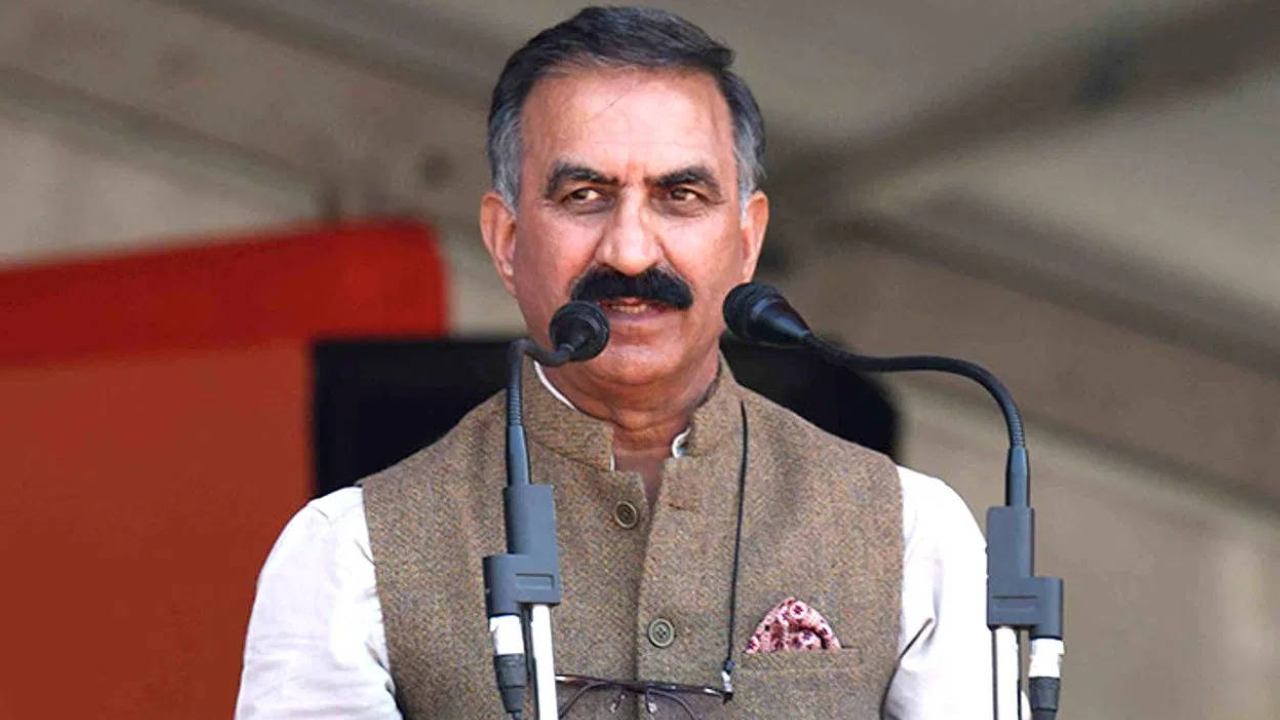 CM Hospitalised : అర్థరాత్రి ఆస్పత్రిలో చేరిన హిమాచల్ ప్రదేశ్ సీఎం, అన్ని పరీక్షలు చేసిన డాక్టర్లు ఏం చెప్పారంటే.. CM Hospitalised : అర్థరాత్రి ఆస్పత్రిలో చేరిన హిమాచల్ ప్రదేశ్ సీఎం, అన్ని పరీక్షలు చేసిన డాక్టర్లు ఏం చెప్పారంటే..
