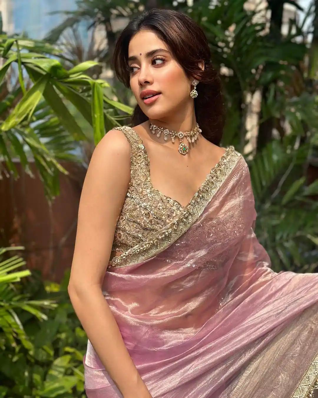 Janhvi Kapoor shares her latest saree photos