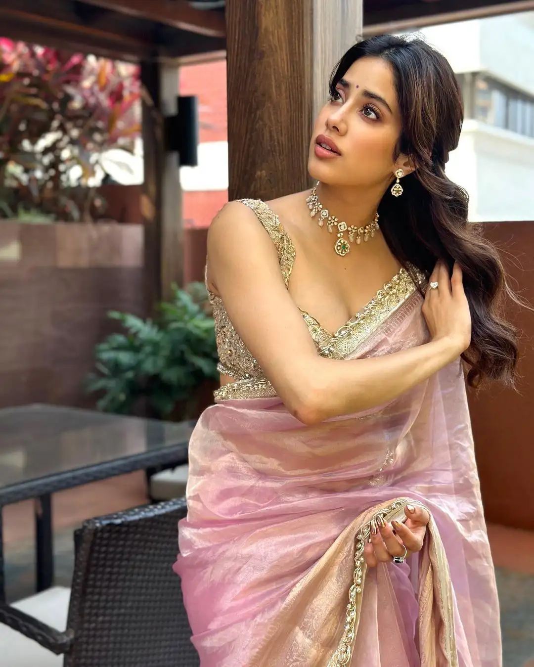 Janhvi Kapoor shares her latest saree photos