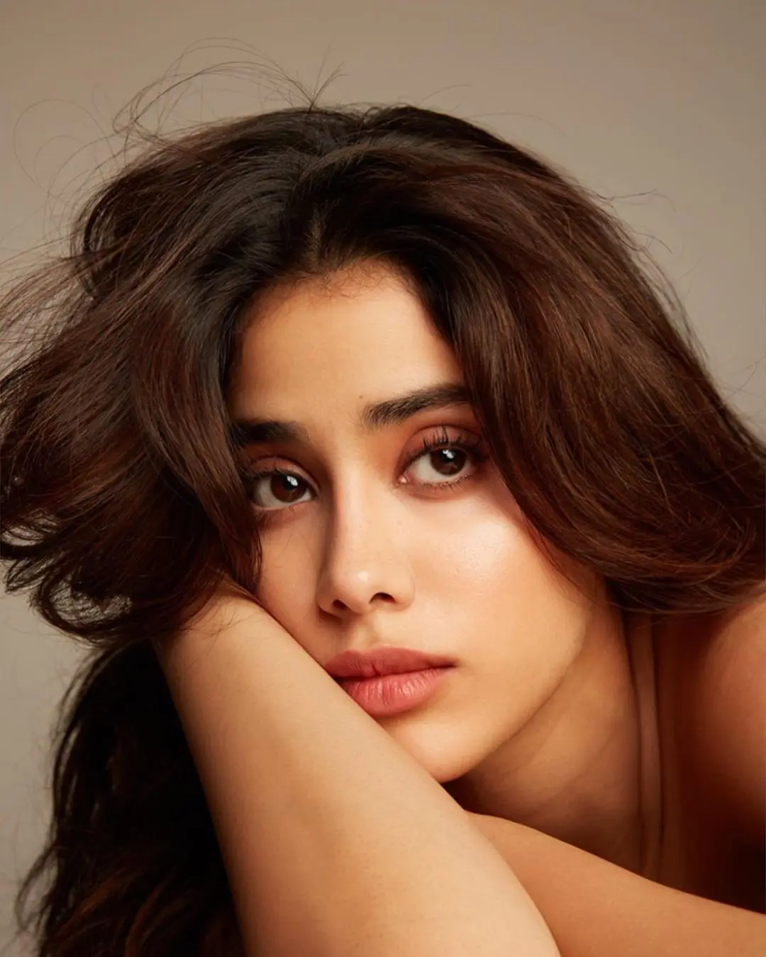 Janhvi Kapoor Close Looks Latest Photo Shoot