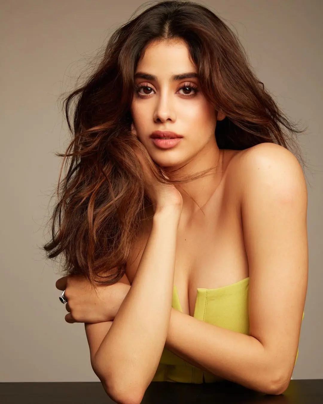Janhvi Kapoor Close Looks Latest Photo Shoot