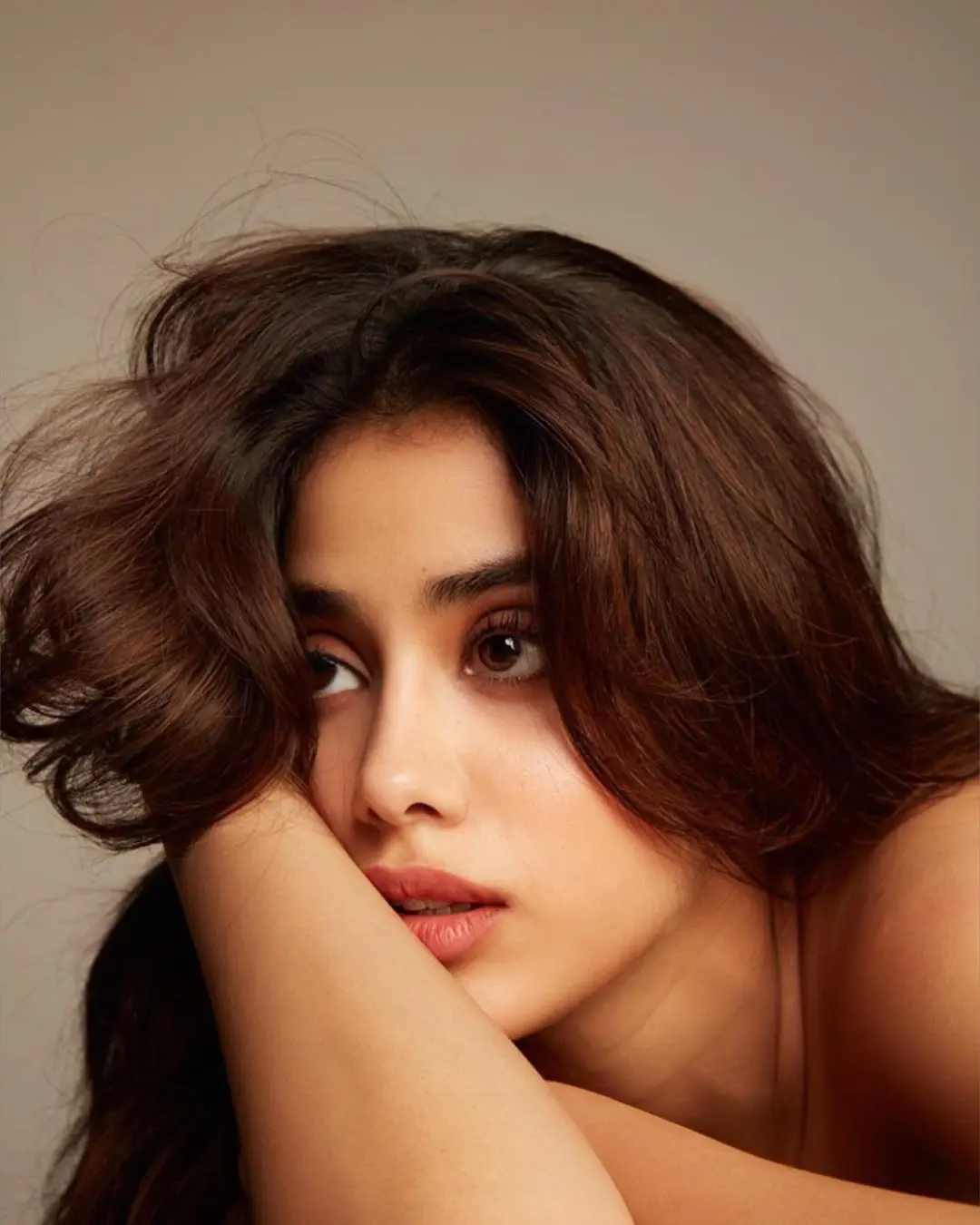 Janhvi Kapoor Close Looks Latest Photo Shoot