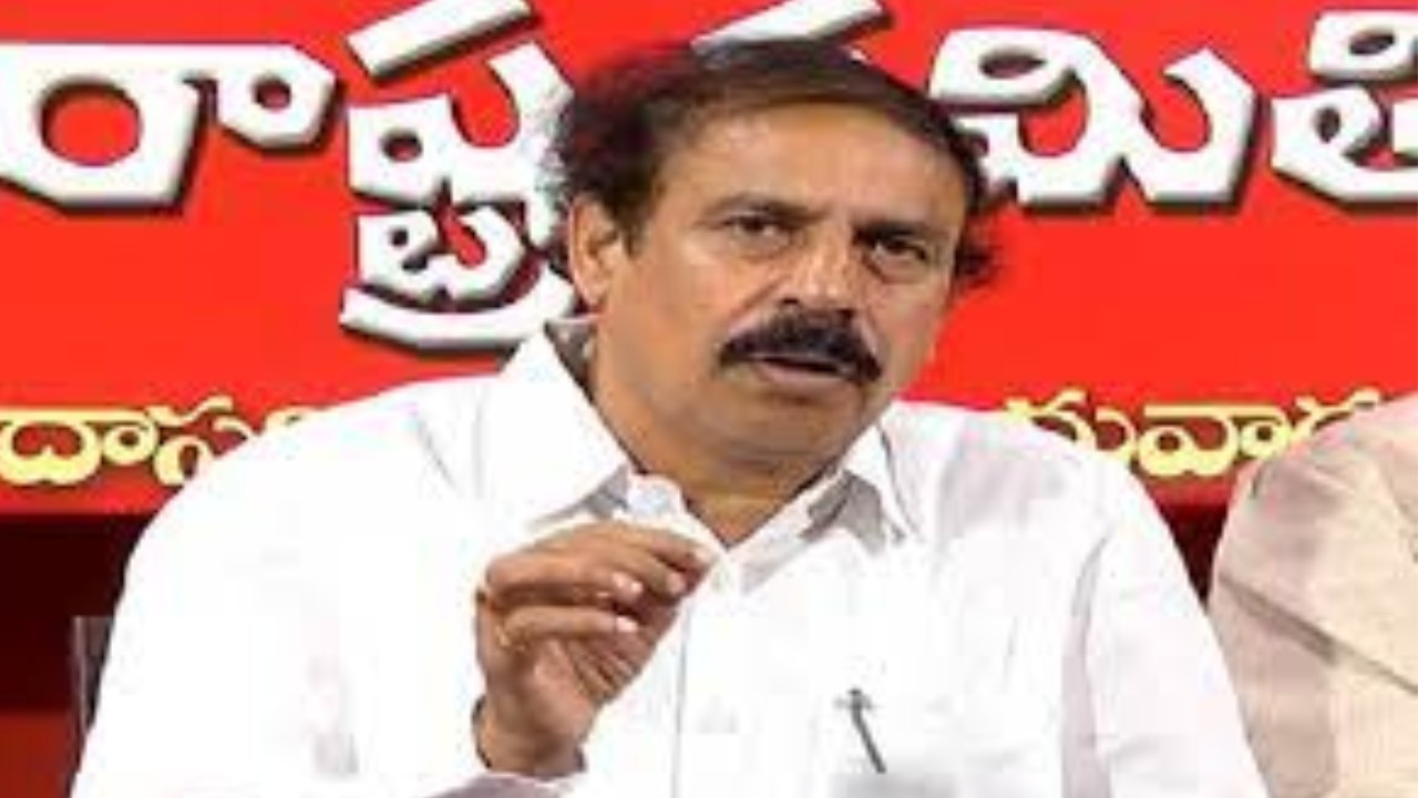 K. Ramakrishna : ఆర్టీసీ బస్సు డ్రైవర్ పై వైసీపీ గుండాలు దాడి దుర్మార్గం : కె.రామకృష్ణ K. Ramakrishna : ఆర్టీసీ బస్సు డ్రైవర్ పై వైసీపీ గుండాలు దాడి దుర్మార్గం : కె.రామకృష్ణ