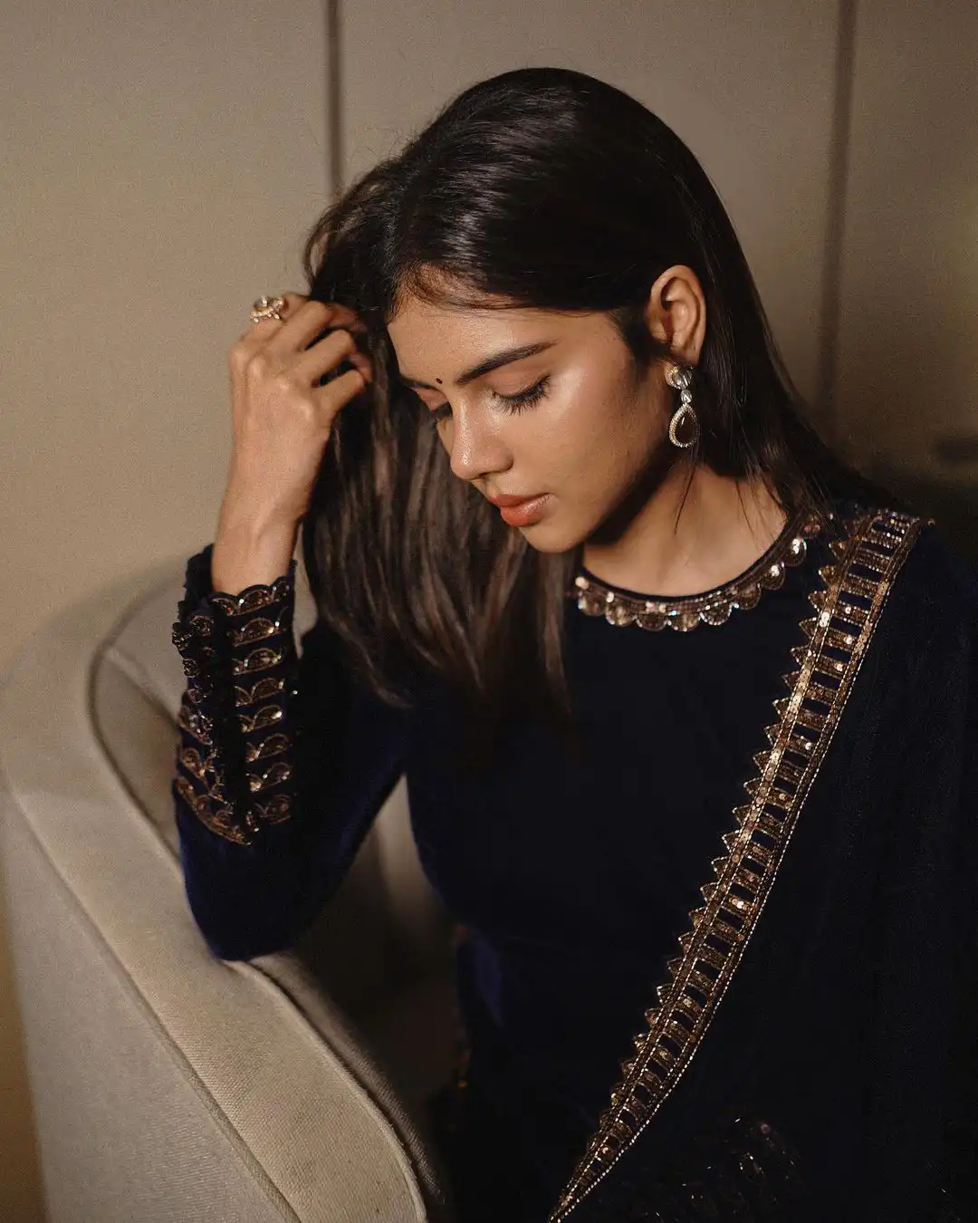 Kalyani Priyadarshan Simple Looks in Black Chudidar