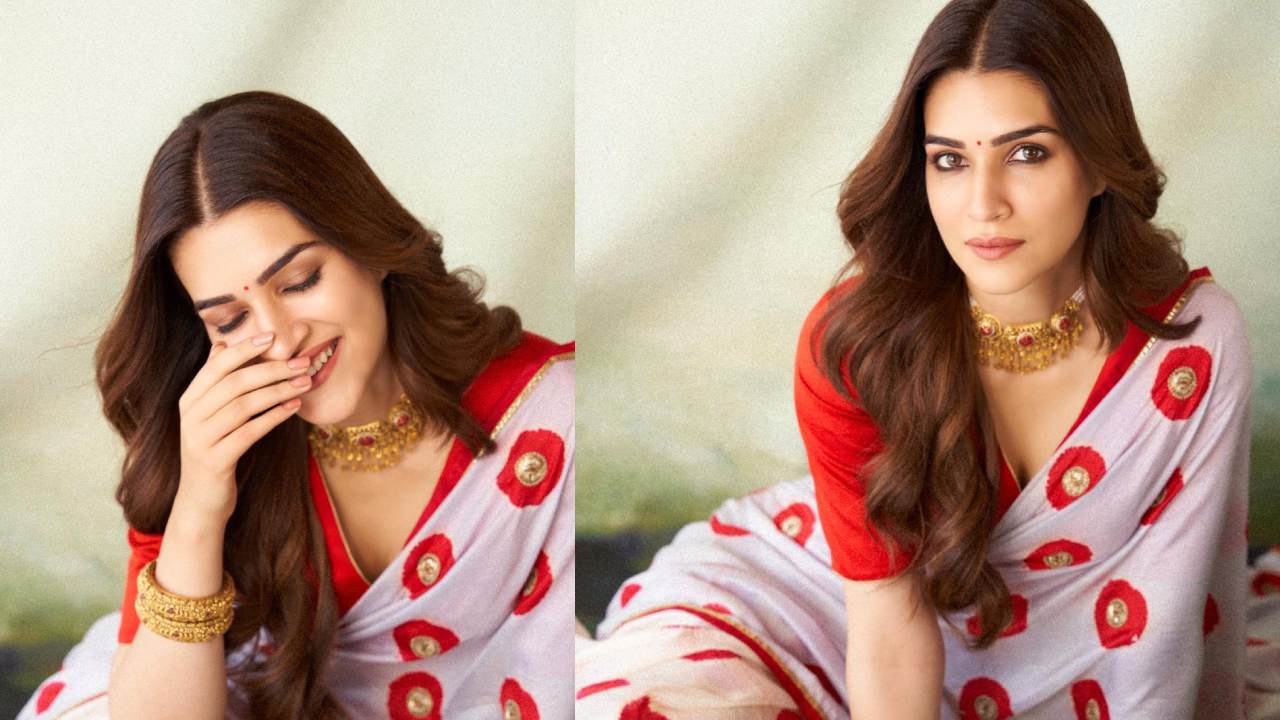 Kriti Sanon : చీరలో కృతిసనన్ చిరునవ్వులు..