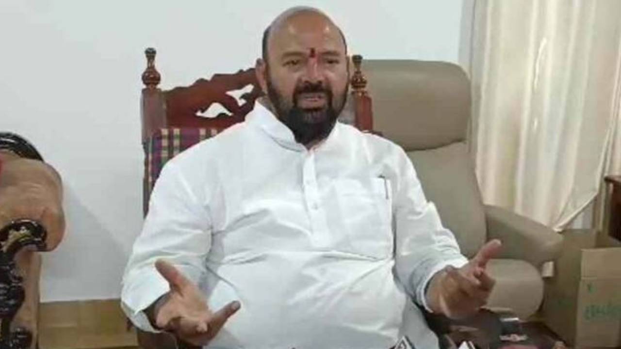 Muthireddy Yadagiri Reddy: ఆర్టీసీ చైర్మన్ గా బాధ్యతలు స్వీకరించిన ముత్తిరెడ్డి యాదగిరి రెడ్డి