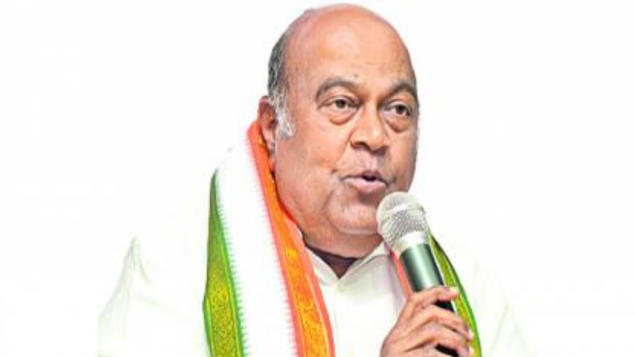 Nagam Janardhan Reddy : కాంగ్రెస్ లో నాకే గ్యారంటీ లేదు.. ఇక పార్టీ ఇచ్చిన ఆరు గ్యారంటీలు దేవుడెరుగు : నాగం జనార్ధన్ రెడ్డి Nagam Janardhan Reddy : కాంగ్రెస్ లో నాకే గ్యారంటీ లేదు.. ఇక పార్టీ ఇచ్చిన ఆరు గ్యారంటీలు దేవుడెరుగు : నాగం జనార్ధన్ రెడ్డి