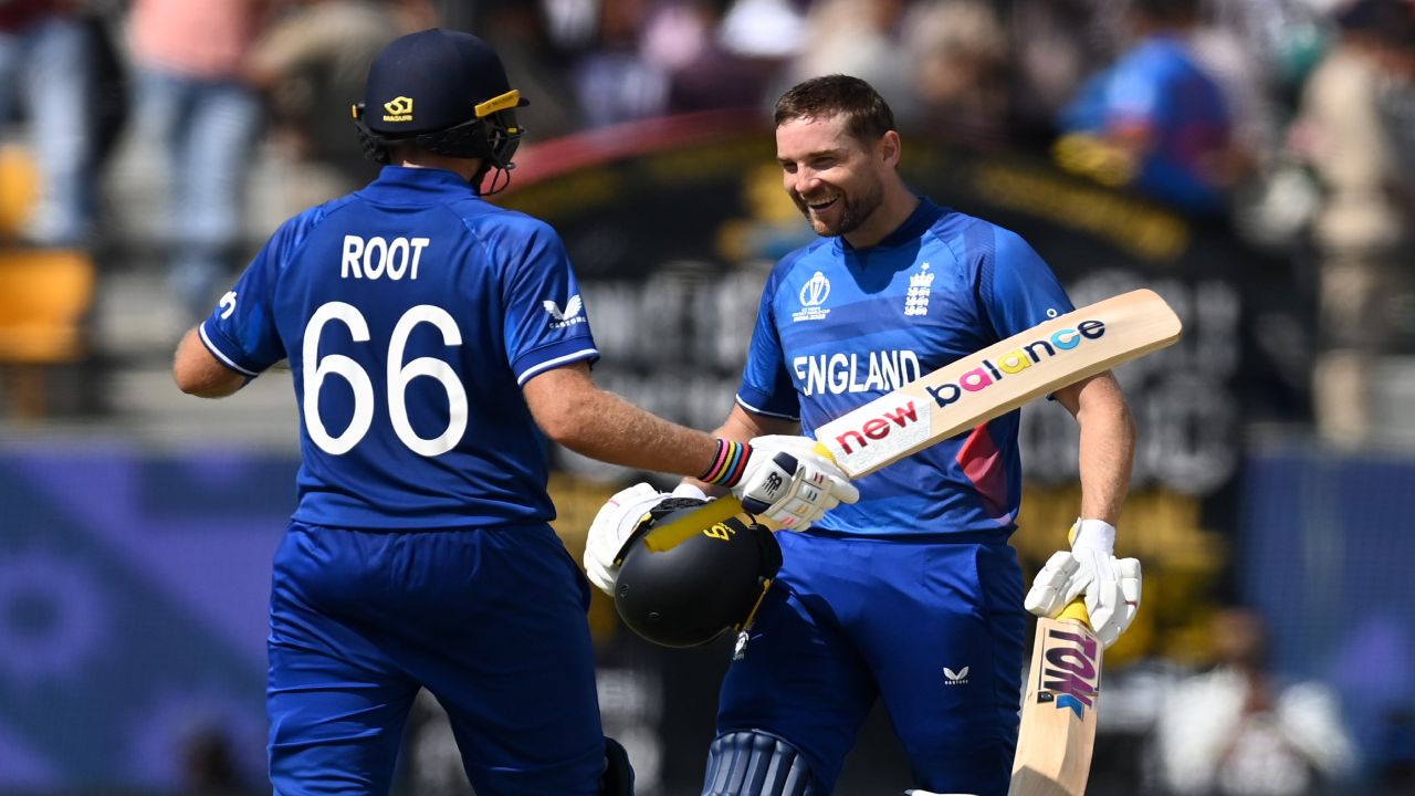 World Cup 2023 ENG vs BAN ODI : డేవిడ్ మలన్ విధ్వంసకర శతకం.. బంగ్లాదేశ్ ముందు భారీ లక్ష్యం World Cup 2023 ENG vs BAN ODI : డేవిడ్ మలన్ విధ్వంసకర శతకం.. బంగ్లాదేశ్ ముందు భారీ లక్ష్యం
