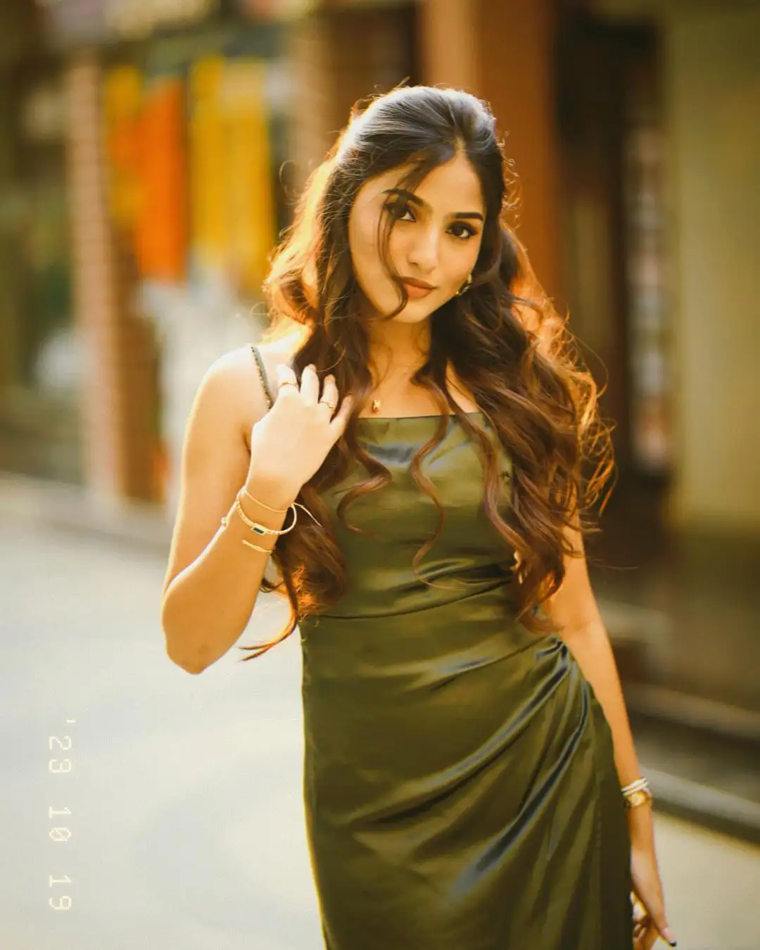 Pranavi Manukonda Sizzling Poses