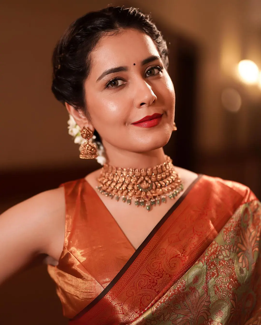 Raashii Khanna Shines in Silk Saree for Shopping Mall Opening