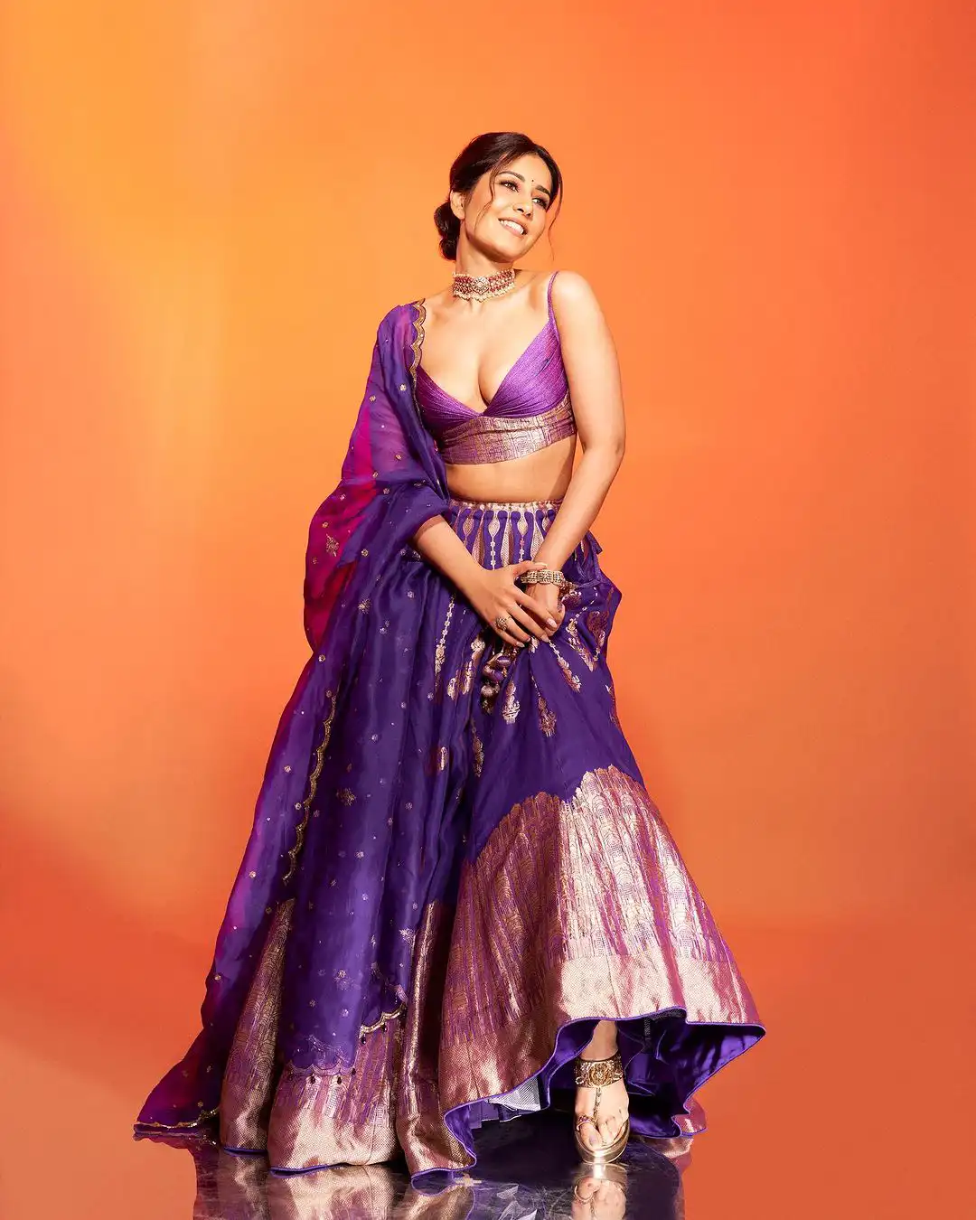Raashii Khanna Sizzling Looks in Ghagra Choli Dress