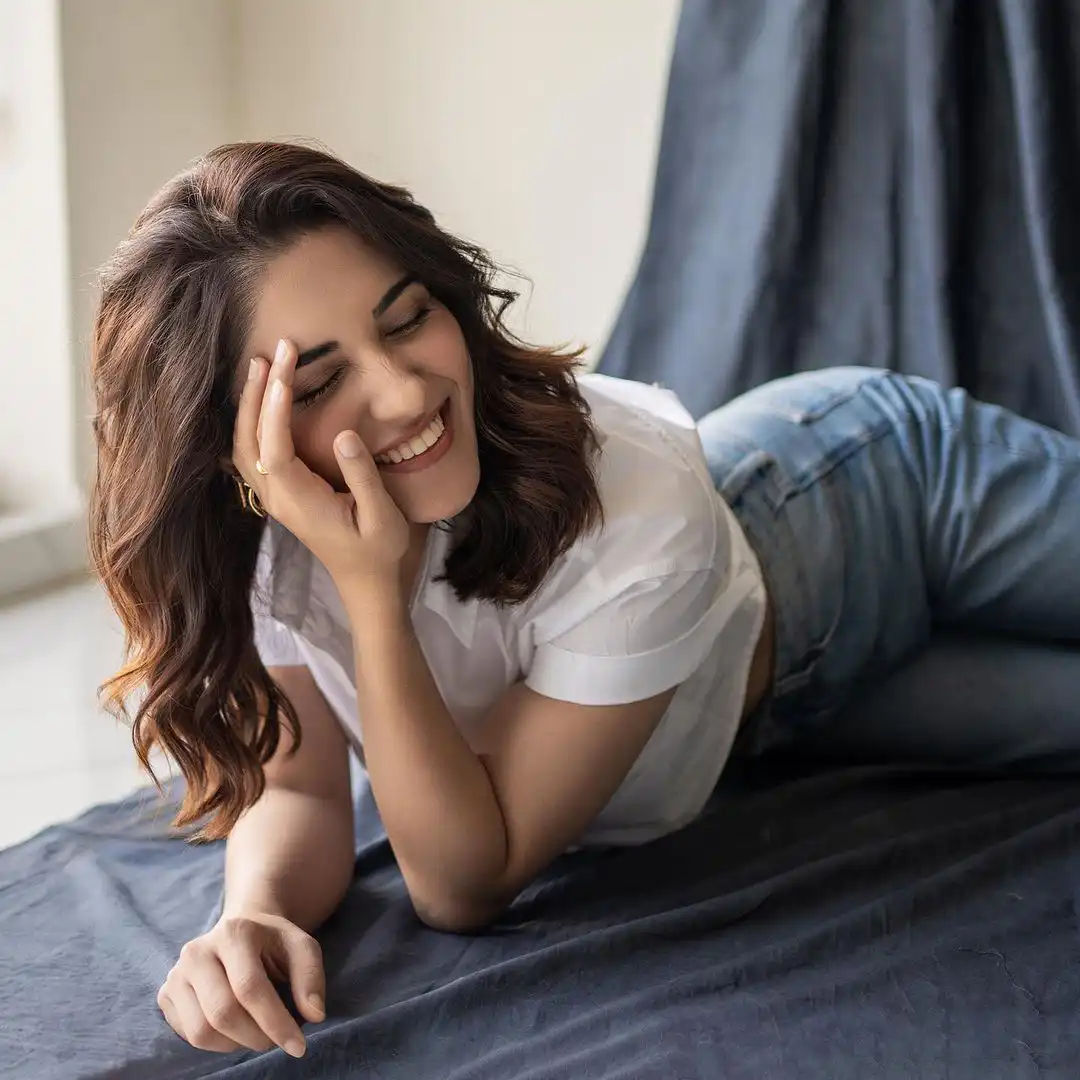 Ruhani Sharma Cute Photos