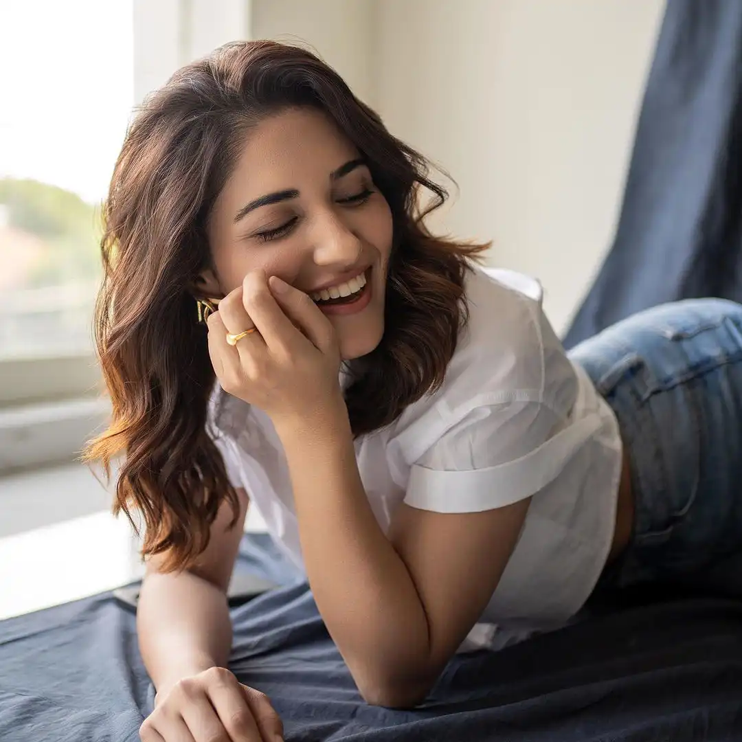 Ruhani Sharma Cute Photos