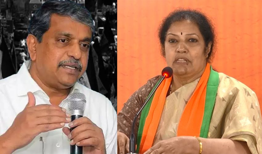 Sajjala Ramakrishna Reddy : పురంధరేశ్వరి పేరుకే బీజేపీ అధ్యక్షురాలు కానీ టీడీపి అధ్యక్షురాలిలా వ్యవహరిస్తున్నారు : సజ్జల Sajjala Ramakrishna Reddy : పురంధరేశ్వరి పేరుకే బీజేపీ అధ్యక్షురాలు కానీ టీడీపి అధ్యక్షురాలిలా వ్యవహరిస్తున్నారు : సజ్జల