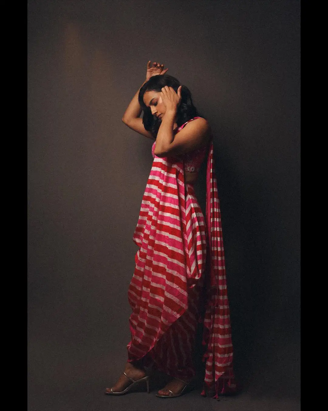 Shraddha Srinath Fabulous Poses in Saree Wear