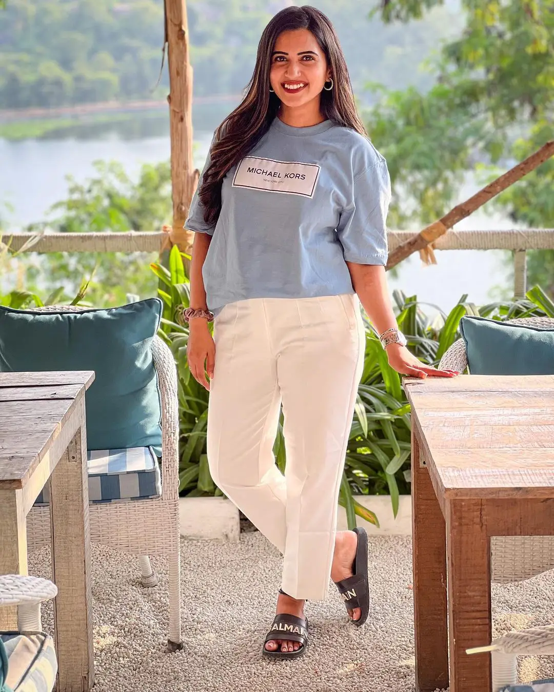 Sravanthi Chokarapu Stylish Cute Photos