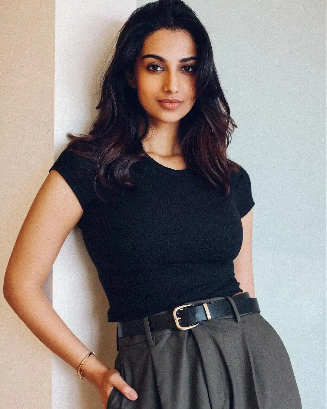 Tollywood Actress Meenakshi Chaudhary latest photos