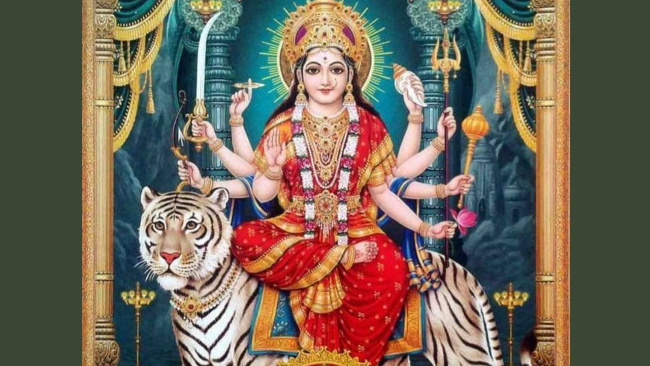 Navaratri 2024 Day 5: కోర్కెలు తీర్చే కల్పవల్లి శ్రీ మహా చండీ దేవీ Navaratri 2024 Day 5: కోర్కెలు తీర్చే కల్పవల్లి శ్రీ మహా చండీ దేవీ