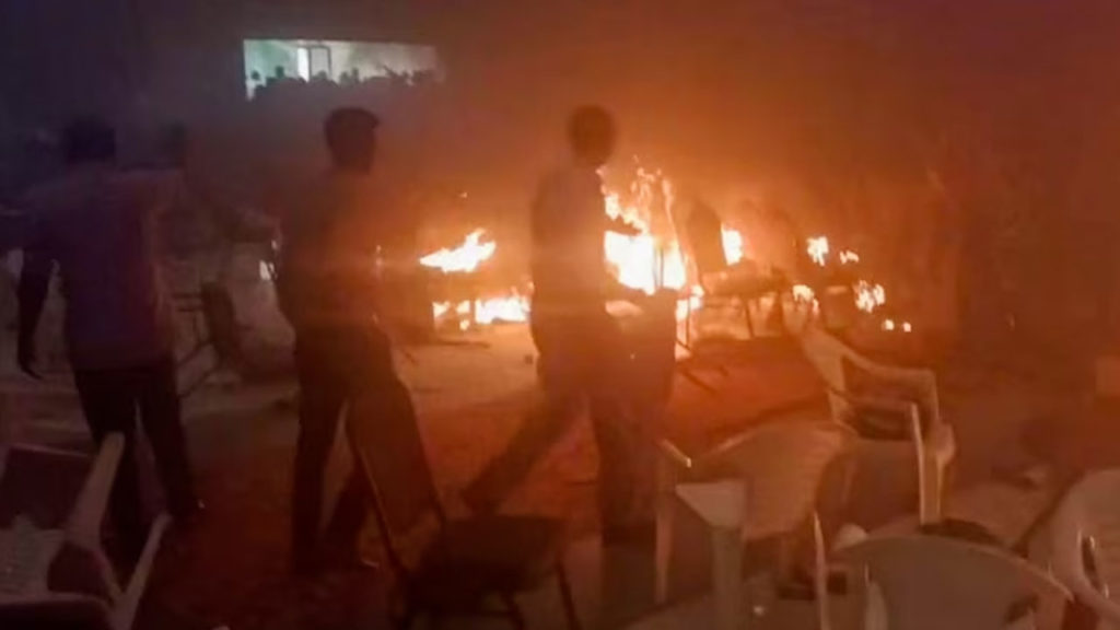 Man surrenders before Kerala police then takes responsibility of serial blasts