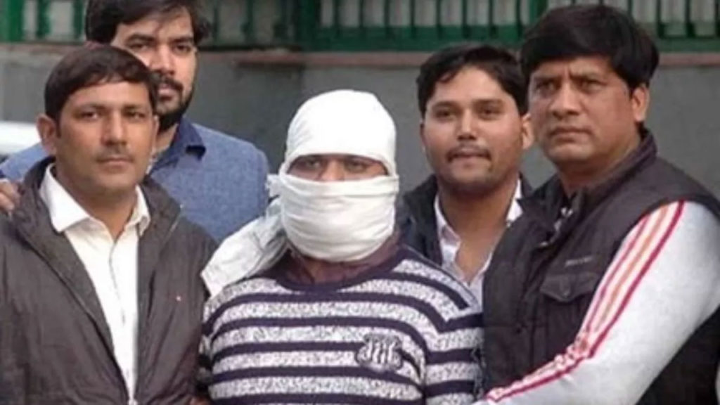 Delhi HC change death penalty to life sentence to convict Ariz Khan