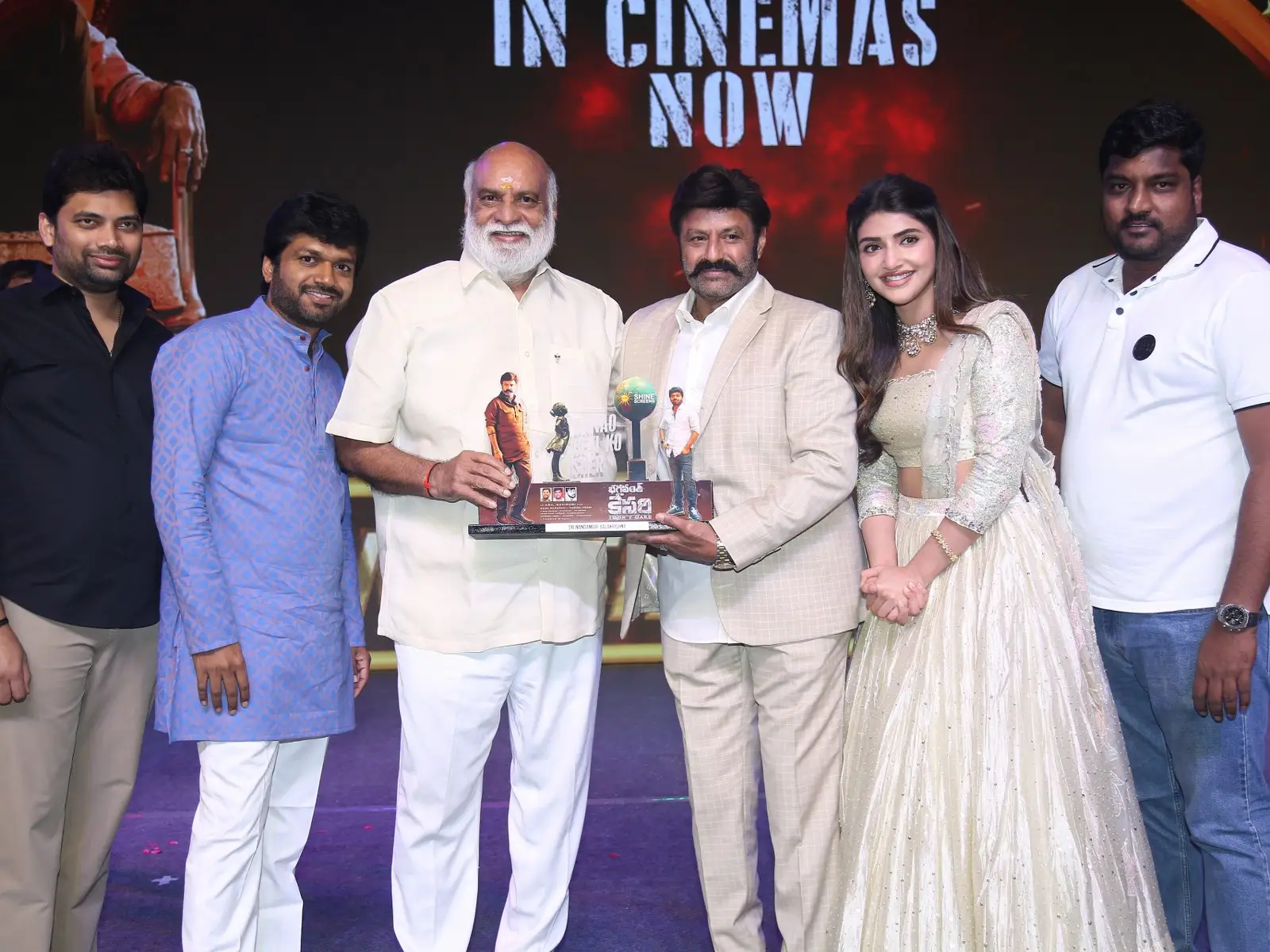 Balakrishna Sreeleela Bhagavanth Kesari success meet photos