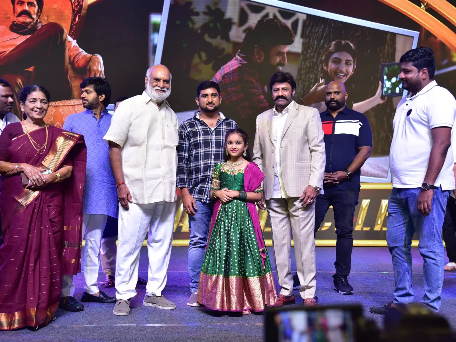 Balakrishna Sreeleela Bhagavanth Kesari success meet photos
