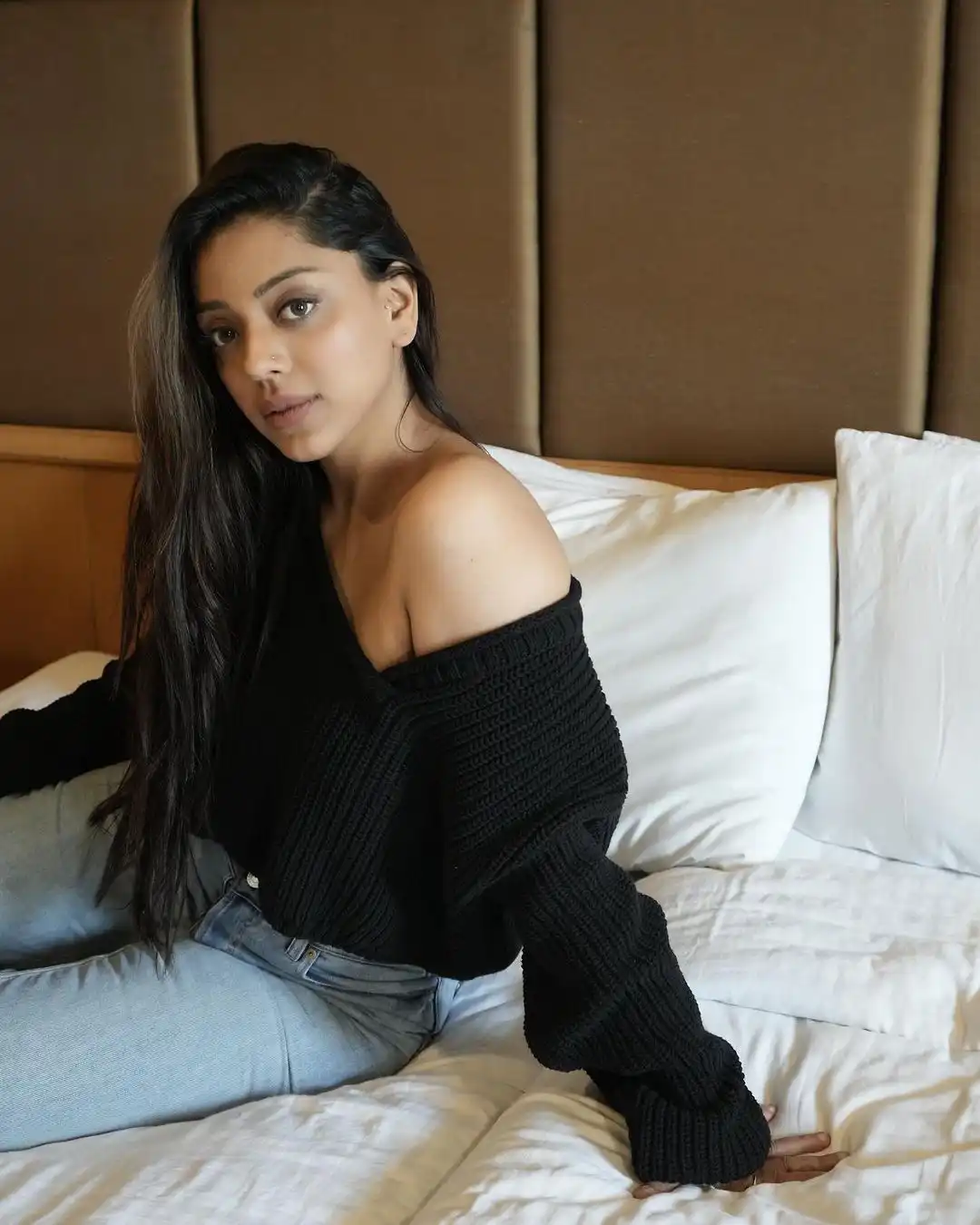 Deviyani Sharma Stunning Looks