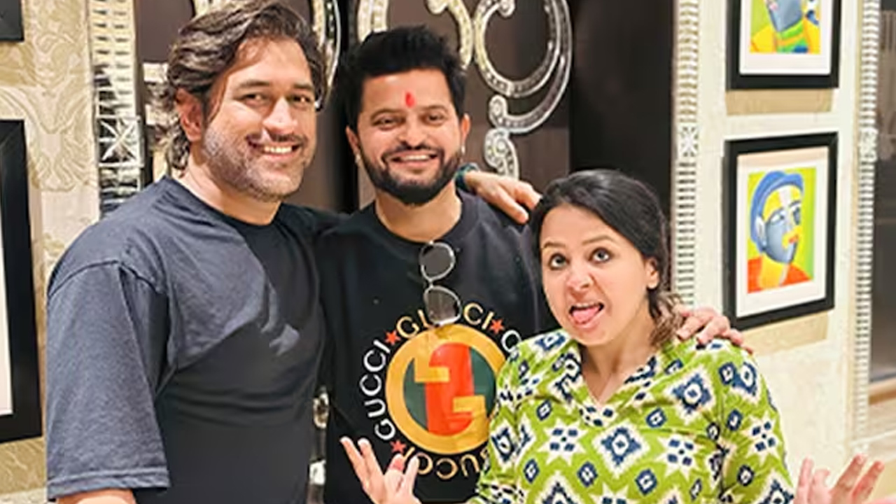 Suresh Raina: రైనా, ఓజాకు ధోని విందు.. సాక్షి వెరైటీ ఎక్స్ప్రెషన్ వైరల్ Suresh Raina: రైనా, ఓజాకు ధోని విందు.. సాక్షి వెరైటీ ఎక్స్ప్రెషన్ వైరల్