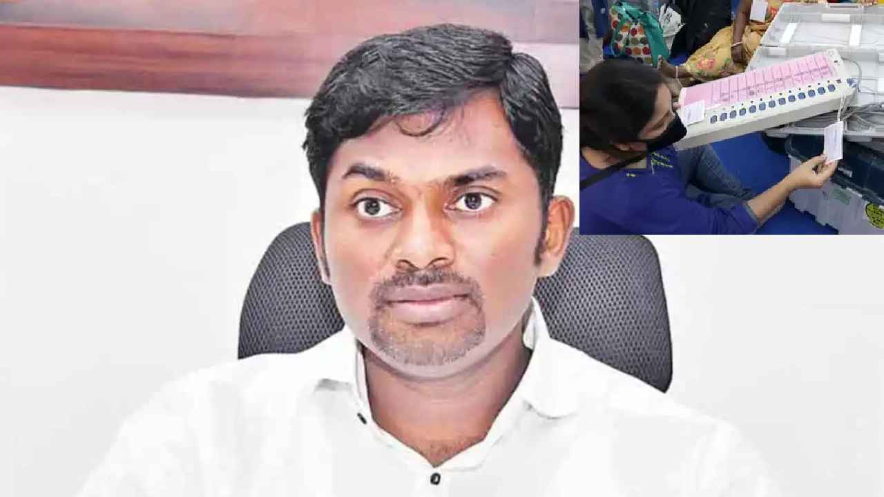Ronald Ross : ఓటర్ల కోసం కొత్త యాప్, 4వేల పోలింగ్ స్టేషన్లు- హైదరాబాద్ ఎన్నికల అధికారి రొనాల్డ్ రాస్ Ronald Ross : ఓటర్ల కోసం కొత్త యాప్, 4వేల పోలింగ్ స్టేషన్లు- హైదరాబాద్ ఎన్నికల అధికారి రొనాల్డ్ రాస్