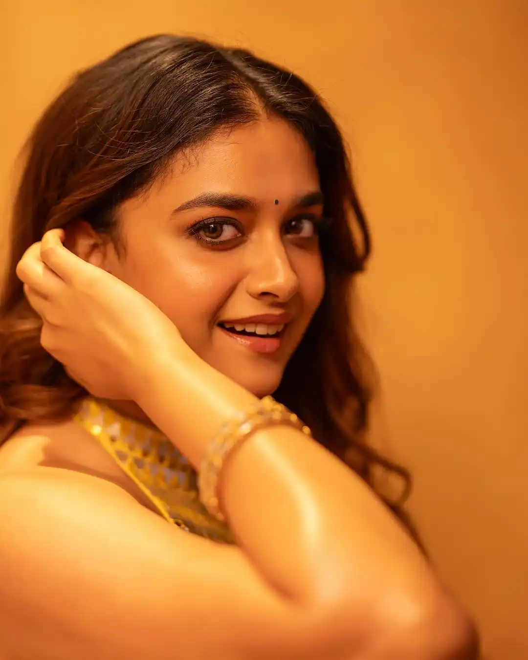Keerthy Suresh Stunning Looks in Golden Color Saree for Diwali