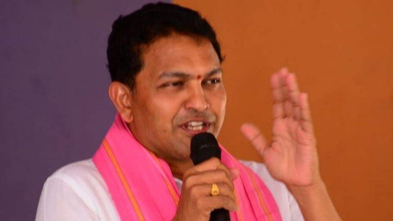 Shanampudi Saidireddy : ఉత్తమ్ కు ఓడిపోతాననే భయం పట్టుకుంది : ఎమ్మెల్యే సైదిరెడ్డి Shanampudi Saidireddy : ఉత్తమ్ కు ఓడిపోతాననే భయం పట్టుకుంది : ఎమ్మెల్యే సైదిరెడ్డి