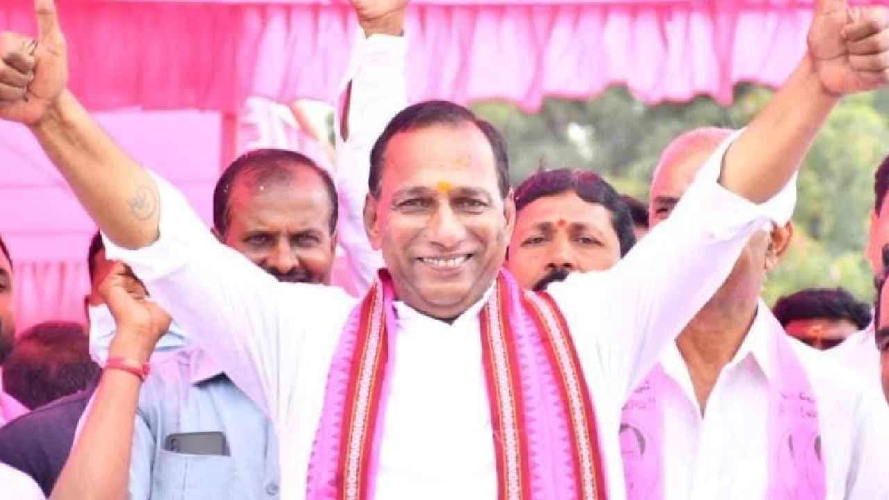 Malla Reddy Chamakura : ఎన్నికల వేళ.. మంత్రి మల్లారెడ్డికి సుప్రీంకోర్టులో ఊరట Malla Reddy Chamakura : ఎన్నికల వేళ.. మంత్రి మల్లారెడ్డికి సుప్రీంకోర్టులో ఊరట