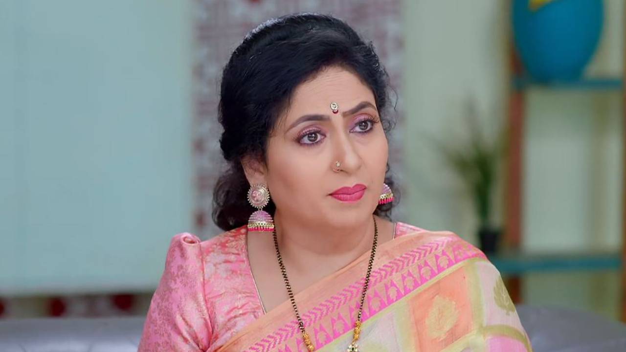 Guppedantha Manasu : ముకుల్ ఎంట్రీతో వణికిపోతున్న దేవయాని.. అసలు ముకుల్ ఎవరు? Guppedantha Manasu : ముకుల్ ఎంట్రీతో వణికిపోతున్న దేవయాని.. అసలు ముకుల్ ఎవరు?