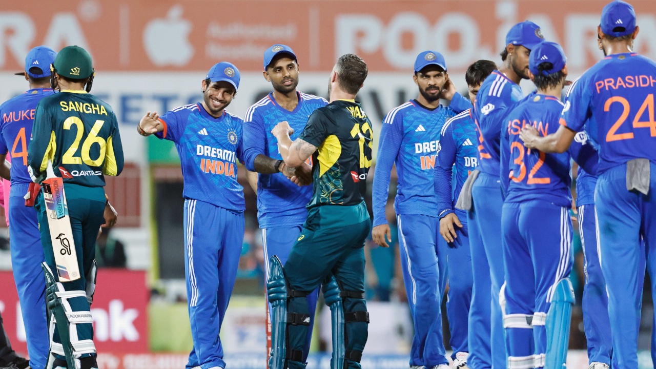 IND vs AUS 3rd T20 : కీలక మ్యాచ్లో గెలిచిన ఆస్ట్రేలియా.. గౌహతిలో భారత్ పై విజయం IND vs AUS 3rd T20 : కీలక మ్యాచ్లో గెలిచిన ఆస్ట్రేలియా.. గౌహతిలో భారత్ పై విజయం