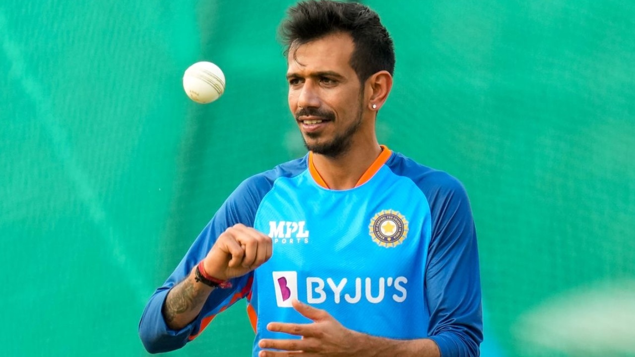 Yuzvendra Chahal: టీమిండియాలోకి రీ ఎంట్రీపై చాహల్ ఆసక్తికర కామెంట్స్ Yuzvendra Chahal: టీమిండియాలోకి రీ ఎంట్రీపై చాహల్ ఆసక్తికర కామెంట్స్
