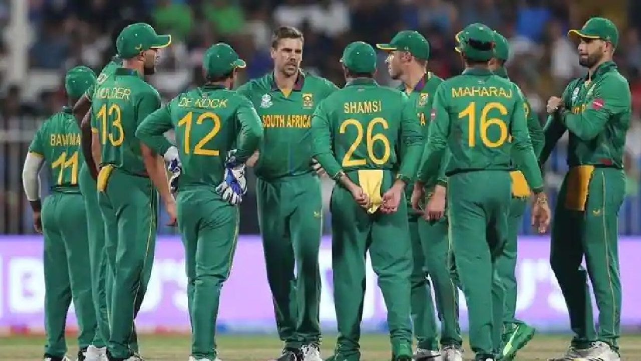 South Africa : 5, 11, 13, 9, 1, 11, 14, 7, 6, 0, 4.. ఏంట్రా బాబు ఇదీ.. సౌతాఫ్రికా ఫోన్ నంబర్..! South Africa : 5, 11, 13, 9, 1, 11, 14, 7, 6, 0, 4.. ఏంట్రా బాబు ఇదీ.. సౌతాఫ్రికా ఫోన్ నంబర్..!