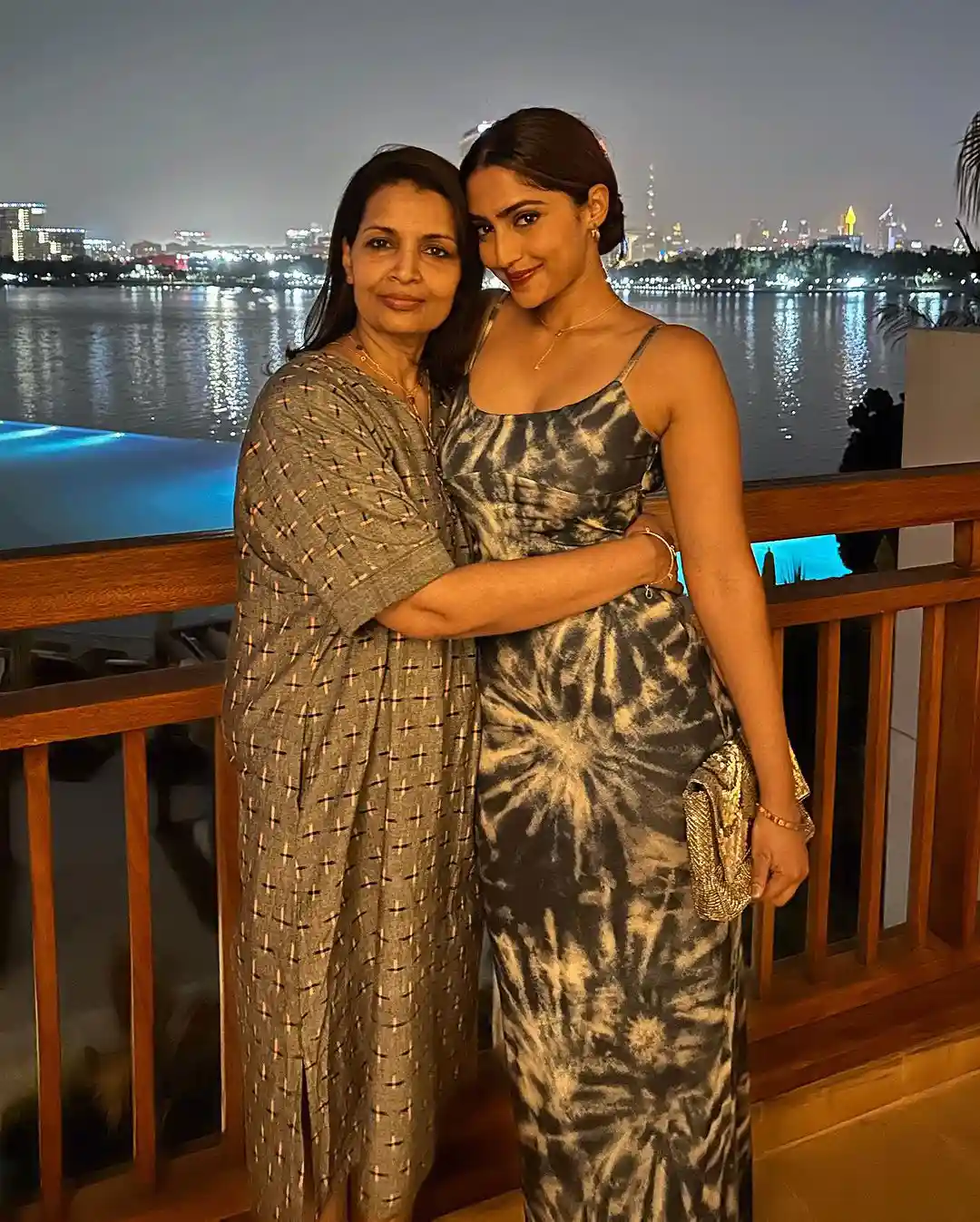 Reba Monica John Enjoying in Dubai with Family