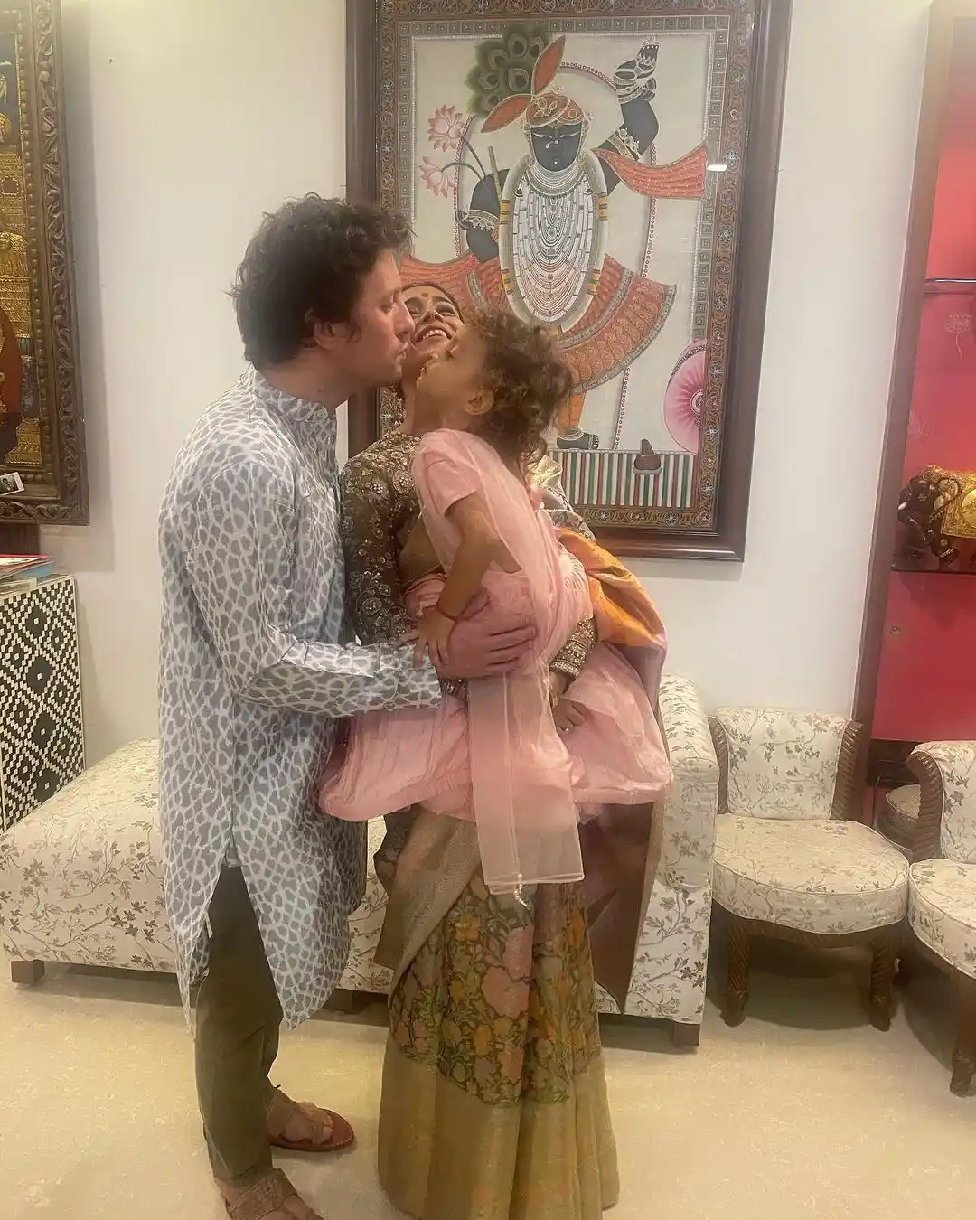 Shriya Saran Diwali Celebrations with Family