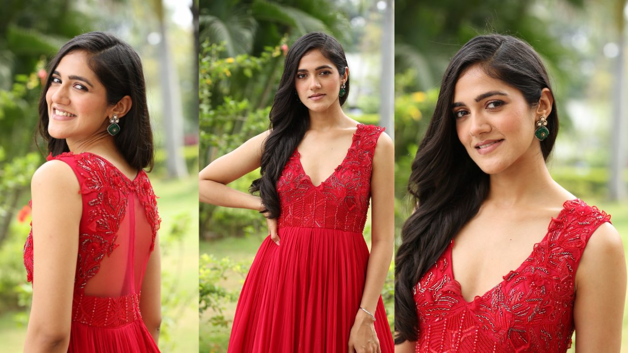 Simran Choudhary : అధర్వ ప్రెస్ మీట్‌లో సిమ్రాన్ చౌదరి మెరుపులు..