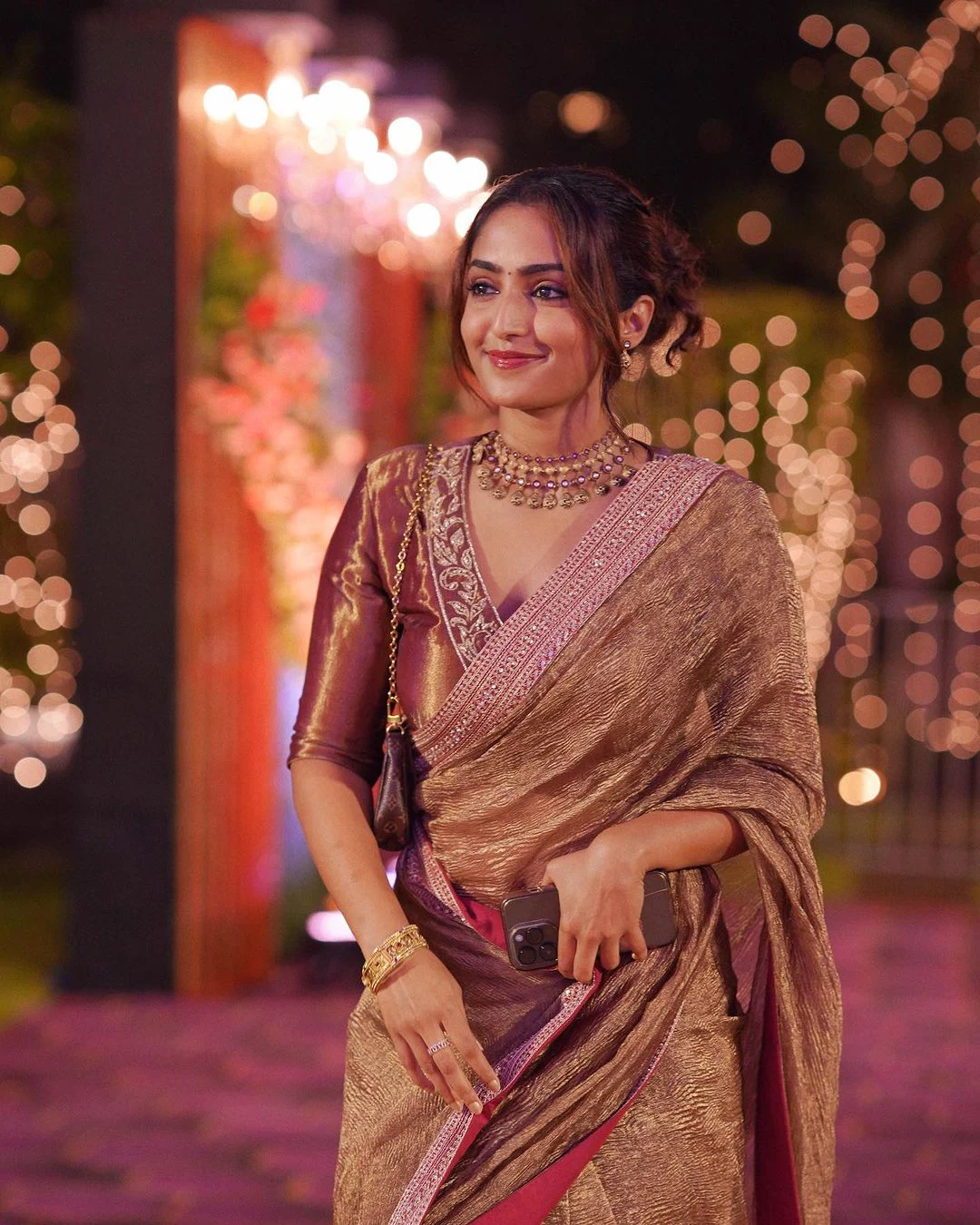 South Actress Reba Monica John Latest Saree Photos