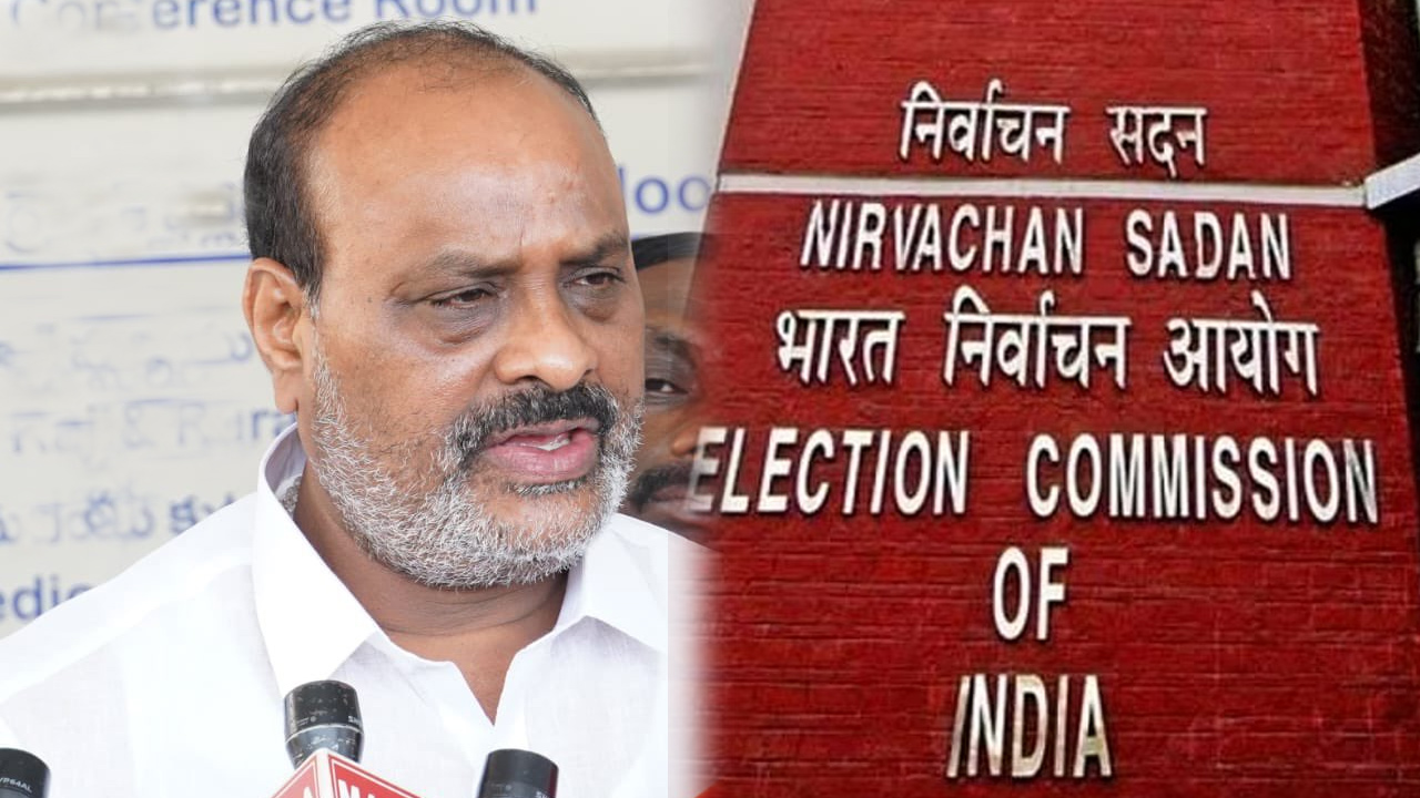 TDP : వాలంటీర్లను తొలగించండి- కేంద్ర ఎన్నికల సంఘానికి టీడీపీ ఫిర్యాదు TDP : వాలంటీర్లను తొలగించండి- కేంద్ర ఎన్నికల సంఘానికి టీడీపీ ఫిర్యాదు