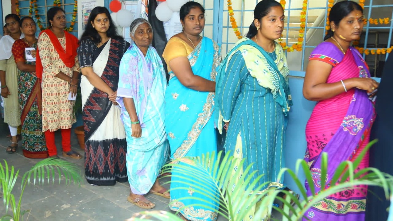 Telangana Election 2023 : మావోయిస్టు ప్రభావిత ప్రాంతాల్లో ముగిసిన పోలింగ్.. గతంకంటే ఎక్కువ పోలింగ్ శాతం నమోదు ? Telangana Election 2023 : మావోయిస్టు ప్రభావిత ప్రాంతాల్లో ముగిసిన పోలింగ్.. గతంకంటే ఎక్కువ పోలింగ్ శాతం నమోదు ?