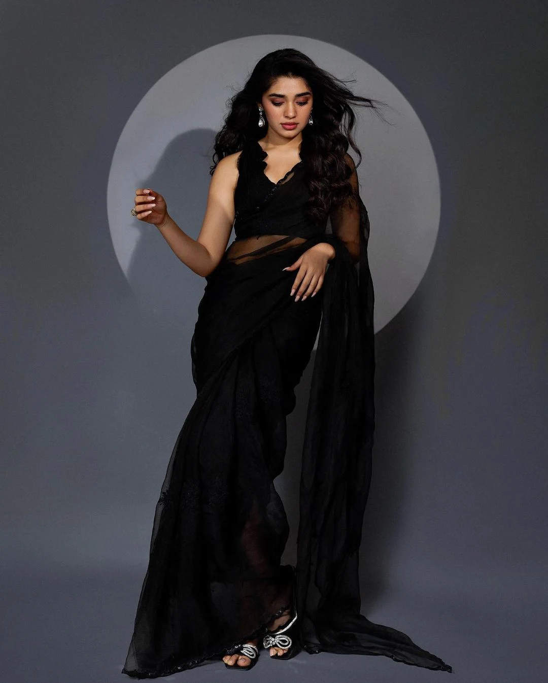 Tollywood Heroine Krithi Shetty shines in black saree photos