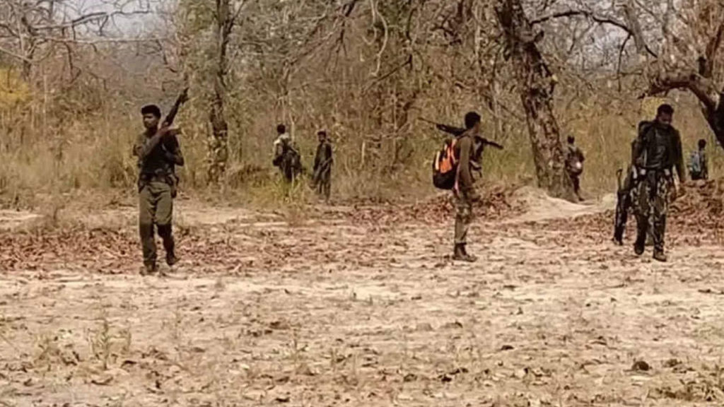 Naxals warn election officials not to visit polling booths then elections officials gave blosting reply