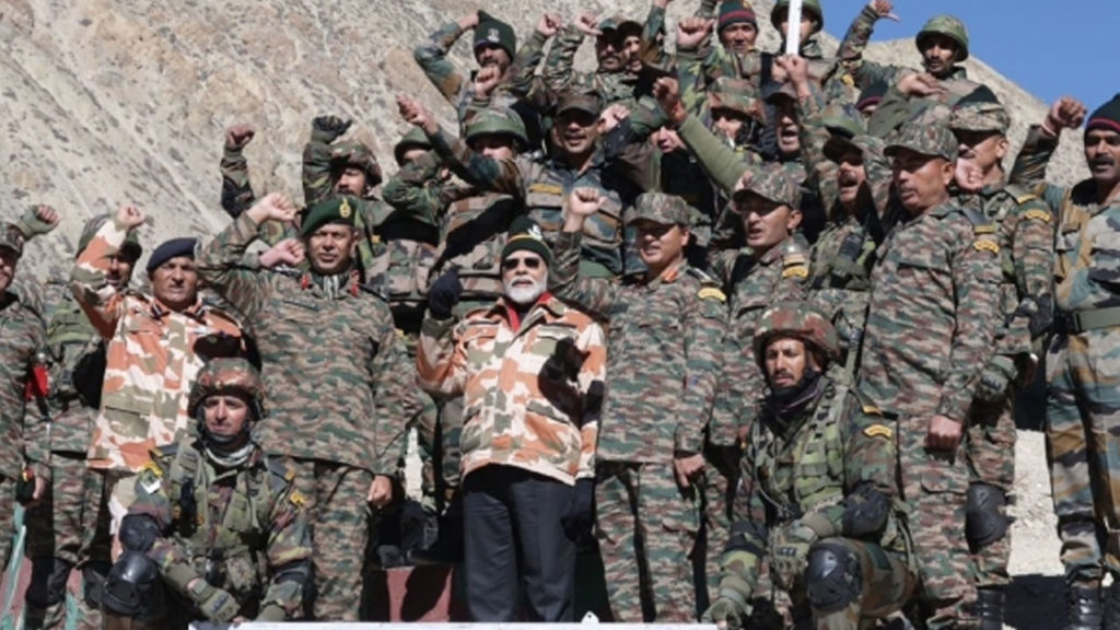 modi celebrating diwali every year with jawans and you must know total details