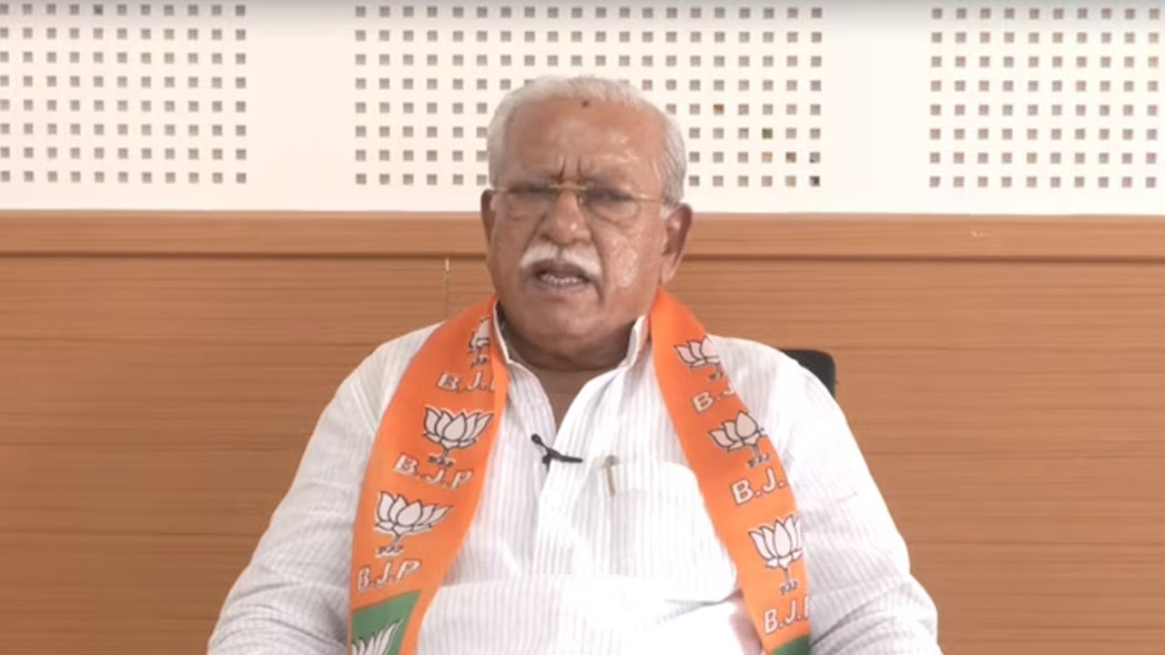 BJP MP Ramesh Jigajinagi: దళితులైతే అంతే, అస్సలు ఎదగలేరు.. సొంత పార్టీపై బీజేపీ సీనియర్ నేత సంచలన వ్యాఖ్యలు BJP MP Ramesh Jigajinagi: దళితులైతే అంతే, అస్సలు ఎదగలేరు.. సొంత పార్టీపై బీజేపీ సీనియర్ నేత సంచలన వ్యాఖ్యలు