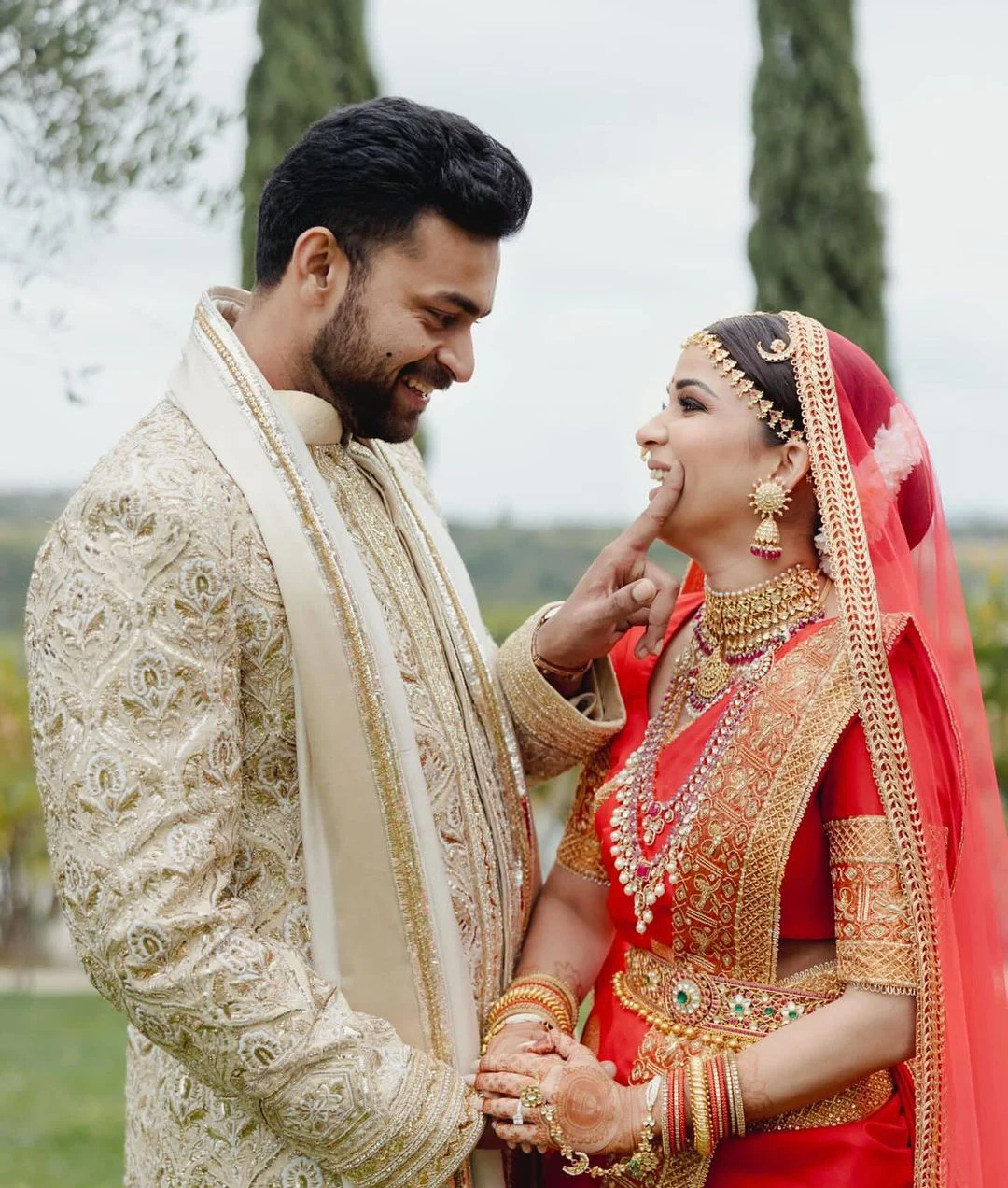 Varun Tej Lavanya Tripathi marriage photos with mega heroes