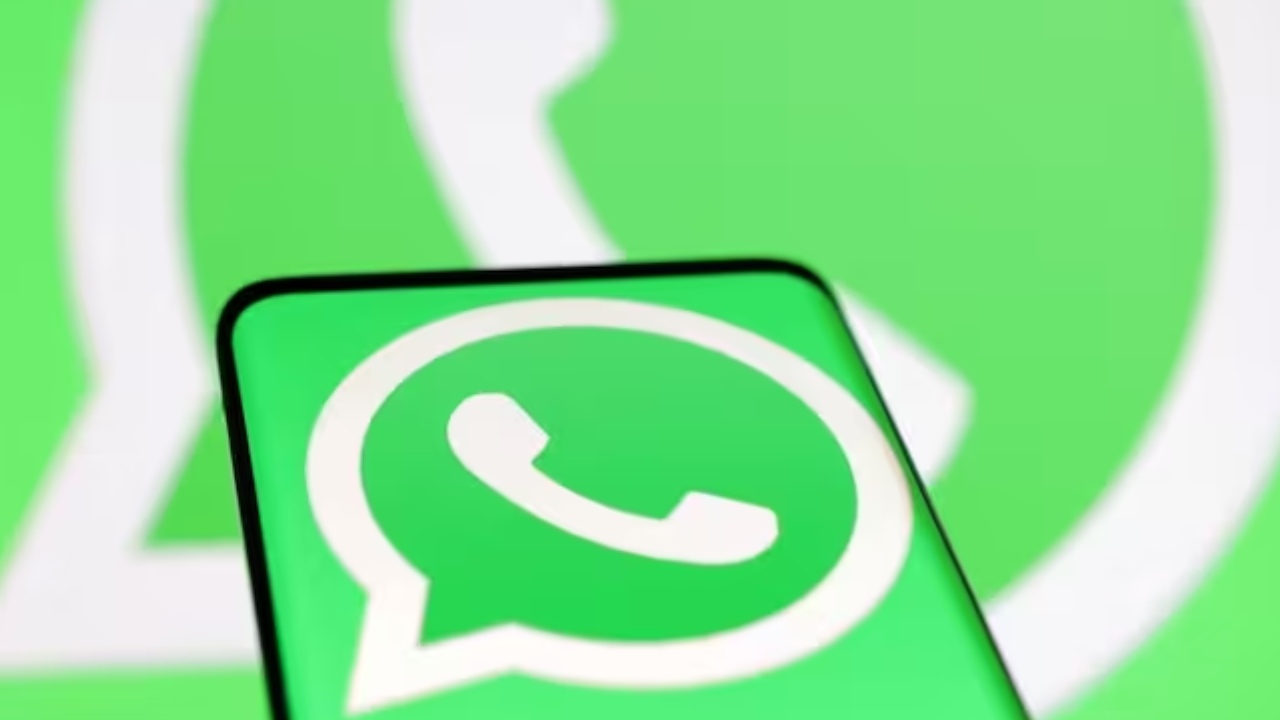 WhatsApp Channels to Get Sticker Access As it Crosses 500 Million Monthly Active Users