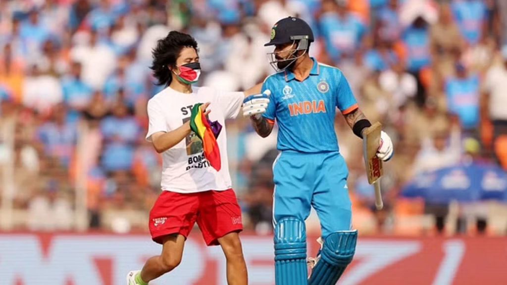 How that Palestinian supporter got past 6k security to Virat Kohli