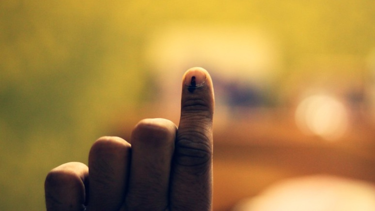 Elections Ink : ఎన్నికల్లో ఉపయోగించే సిరా హిస్టరీ మీకు తెలుసా? Elections Ink : ఎన్నికల్లో ఉపయోగించే సిరా హిస్టరీ మీకు తెలుసా?